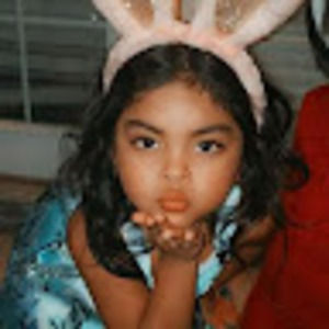 Meet your Posher, Abigael